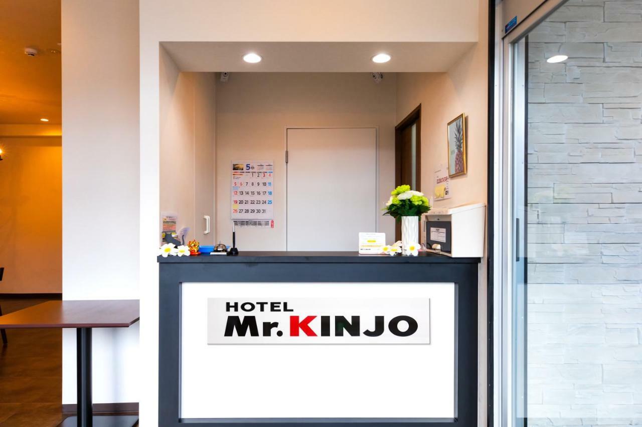 Hotel Mr.Kinjo Golden Cats Ishigaki  Exterior foto